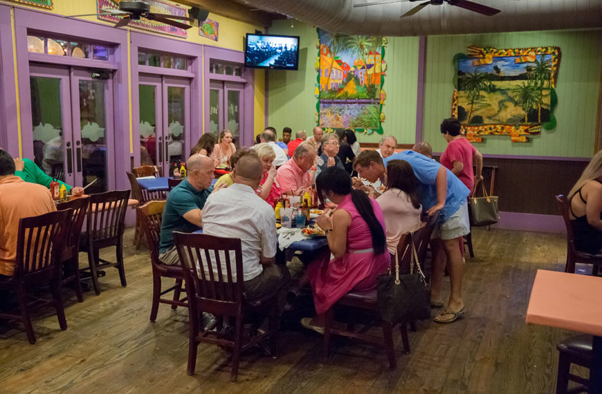 Group events and parties at Hammerhead's Bar and Grille in Destin, Florida